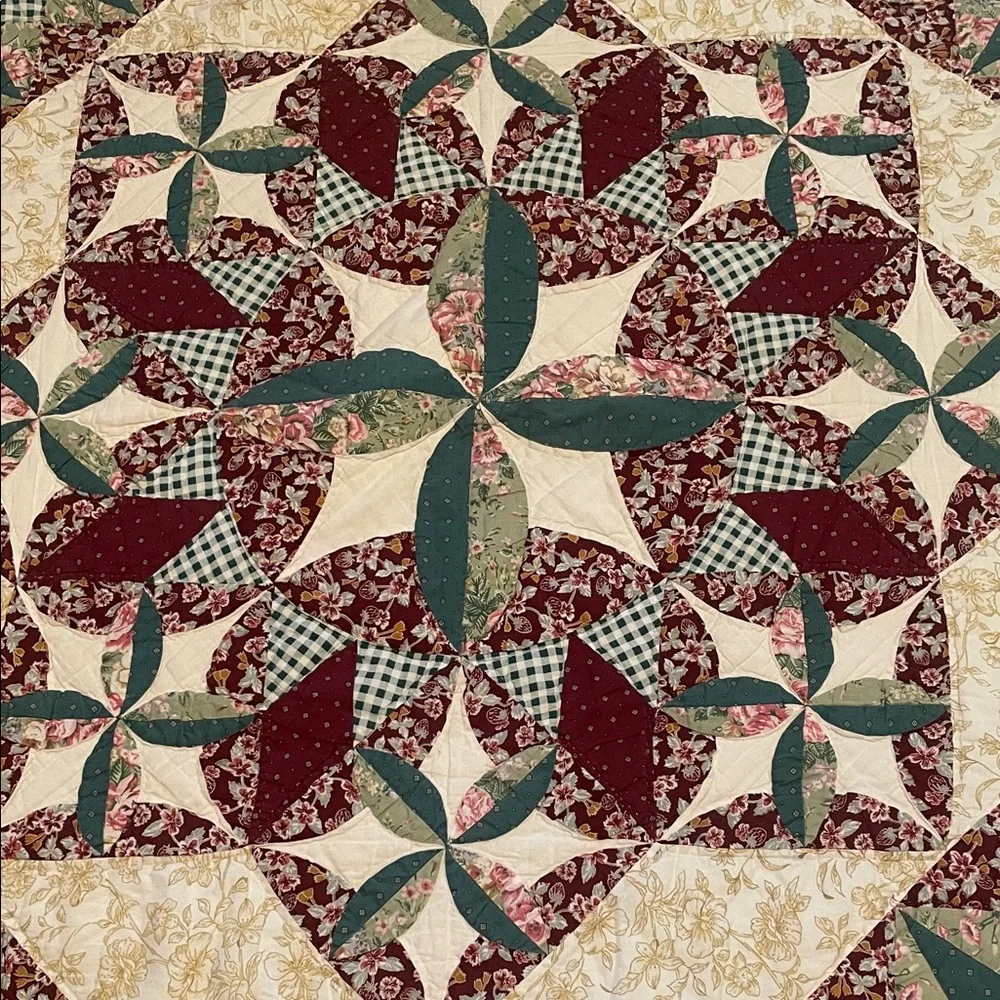 Floral Patchwork Quilted Bedspread in Cream, Green & Burgundy